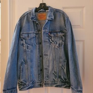 Vintage Levis Jean Jacket.  XL